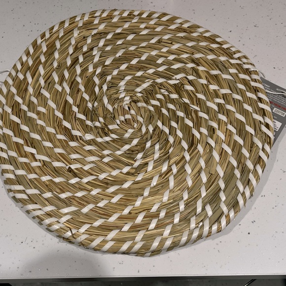 Mrs Hinch Natural Wicker Place Mats table mats x2 33cm brand new with tags - Picture 4 of 7